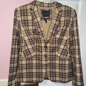 Plaid Button-up Blazer for Fall 🍁🍂